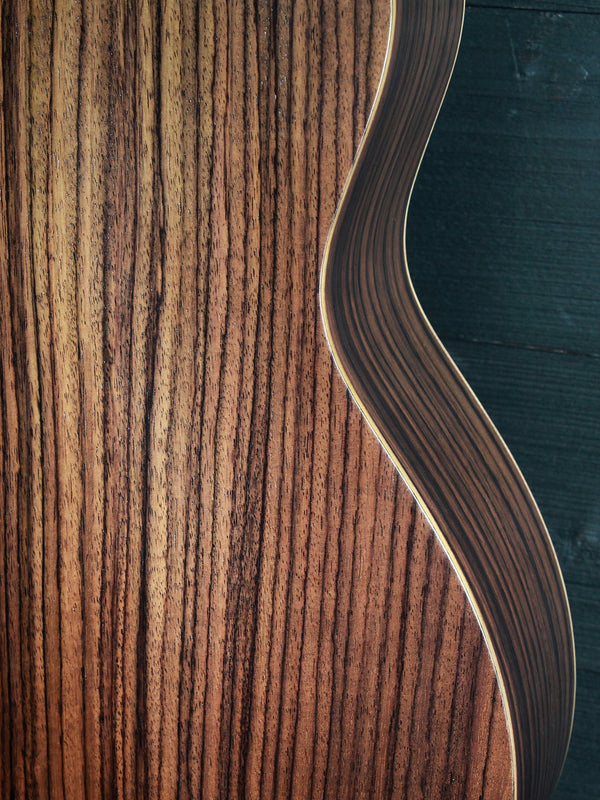 Taylor GS Mini-Rosewood w/ Deluxe Softshell Case