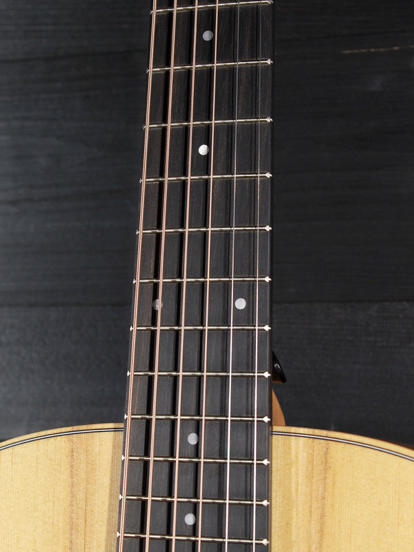 Taylor GS Mini Sapele / Torrified Spruce Acoustic Guitar