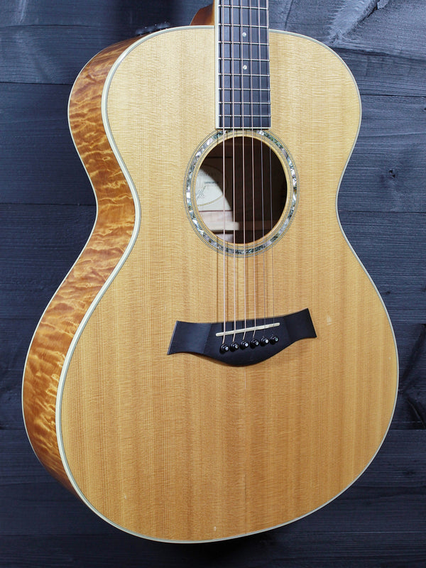 Pre-Owned Taylor GC6-E Maple Grand Concert Acoustic-Electric Guitar