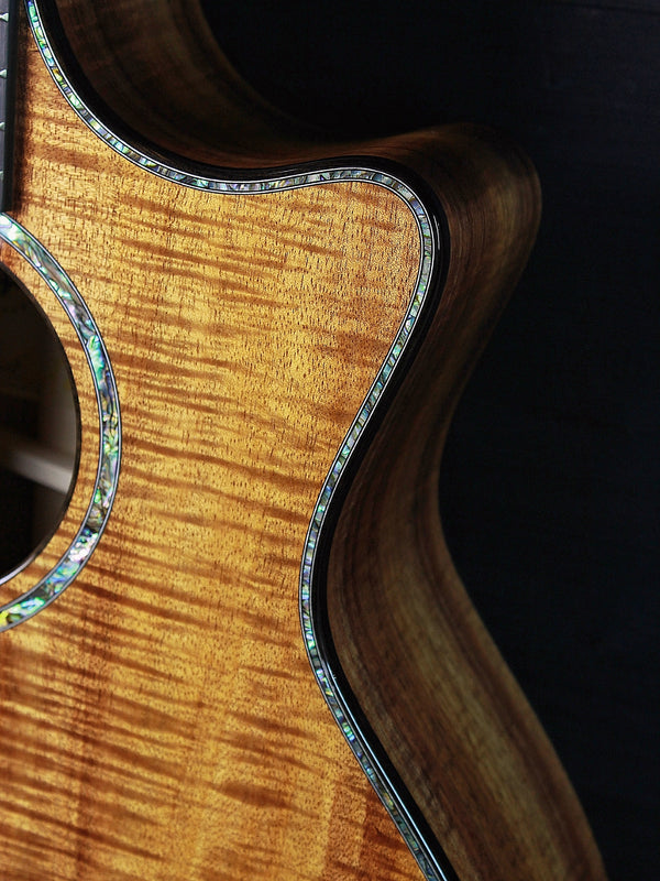 Taylor Custom Grand Auditorium Hand-Selected Premium Grade Koa Acoustic-Electric Guitar