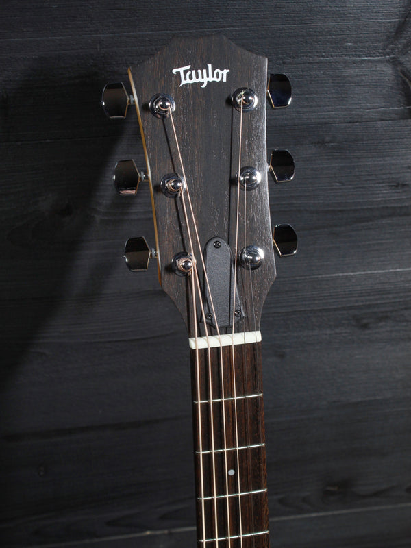 Taylor Guitars 110ce - Sapele/Spruce Dreadnought AcoustIc w/ Electronics