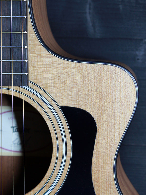 Taylor 112ce Sapele / Spruce Grand Concert Acoustic-Electric Guitar
