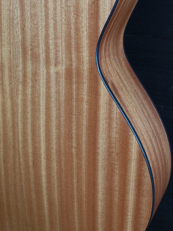 Taylor 112ce Honeyburst Special Edition Sapele / Spruce Acoustic-Electric Guitar