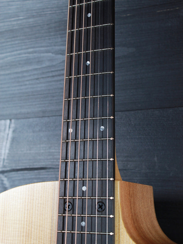 Taylor Guitars 14ce Solid Top Grand Auditorium w/ Fishman Electronics