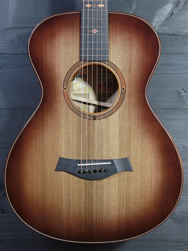 Taylor 2025 NAMM / Catch Custom #10 C12e Grand Concert 12-Fret Sinker Cypress