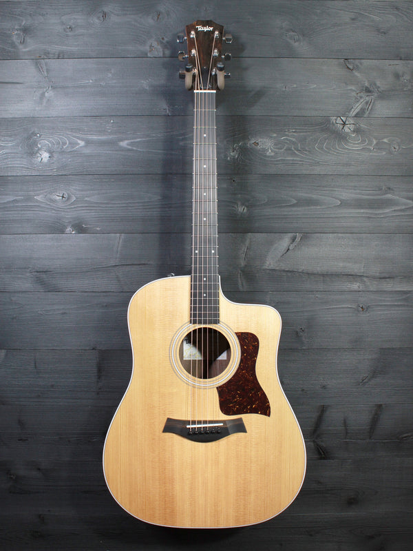 Taylor 210ce Walnut / Spruce Dreadnought Guitar - ES2 Electronics