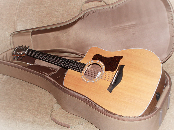 Taylor 210ce Walnut / Spruce Dreadnought Guitar - ES2 Electronics