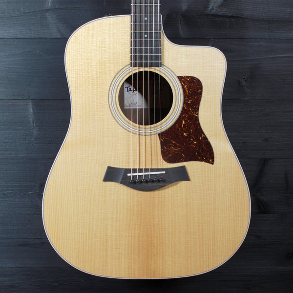 Taylor 210ce Walnut / Spruce Dreadnought Guitar - ES2 Electronics