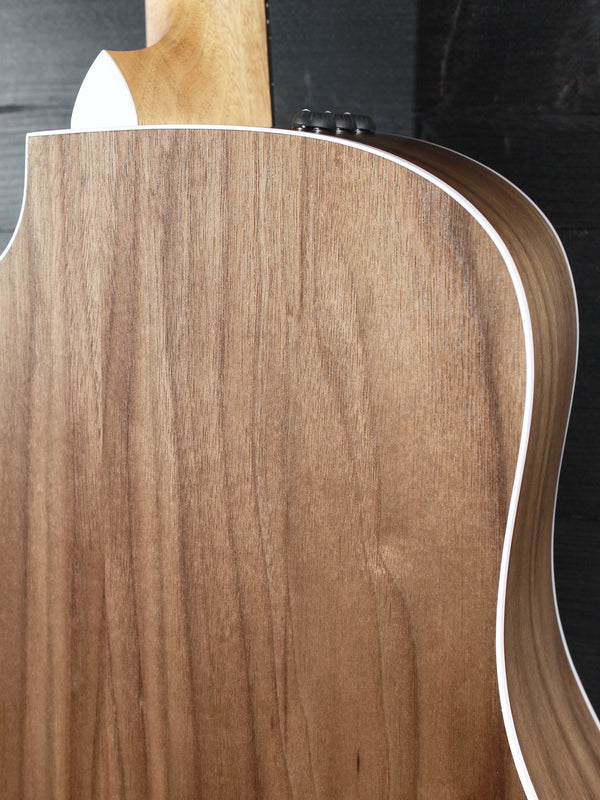 Taylor 210ce Walnut / Spruce Dreadnought Guitar - ES2 Electronics