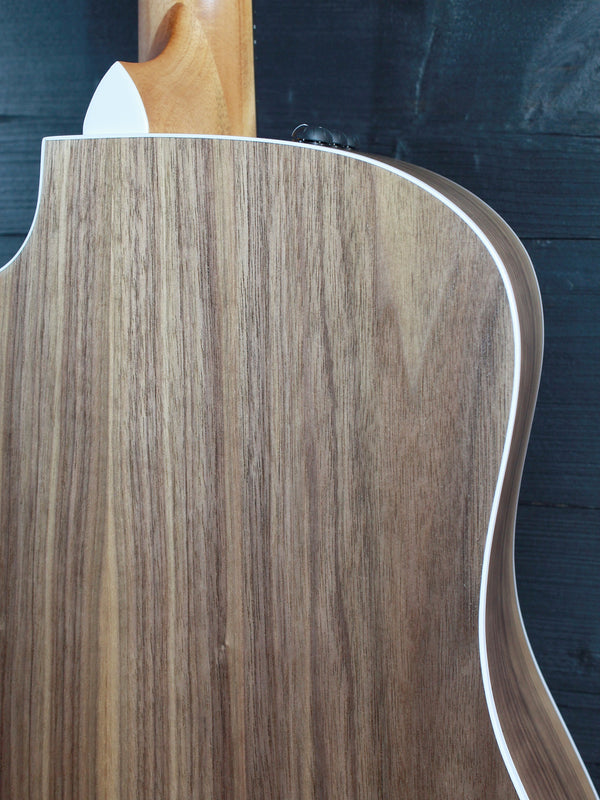 Taylor 210ce Walnut / Spruce Demo Model Dreadnought Guitar - ES2 Electronics