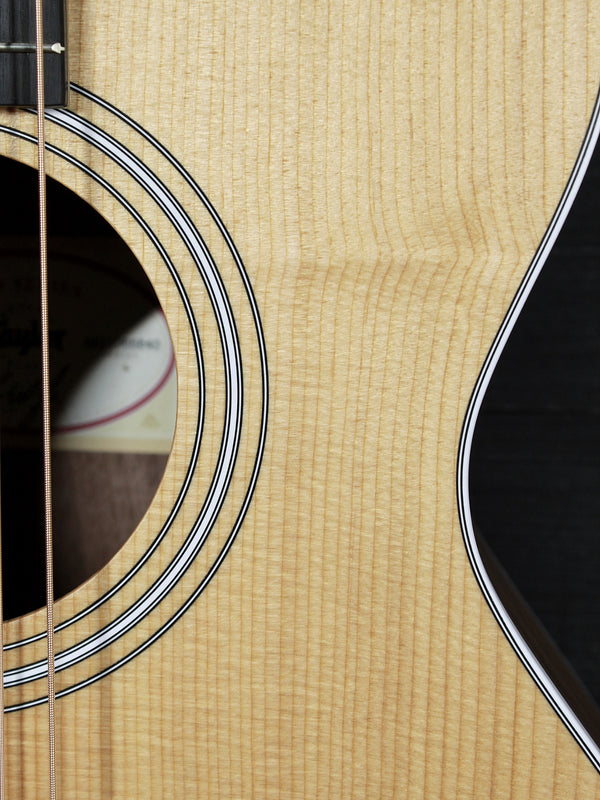 Taylor 212ce Left-Handed Walnut Grand Concert Acoustic-Electric Guitar - Natural