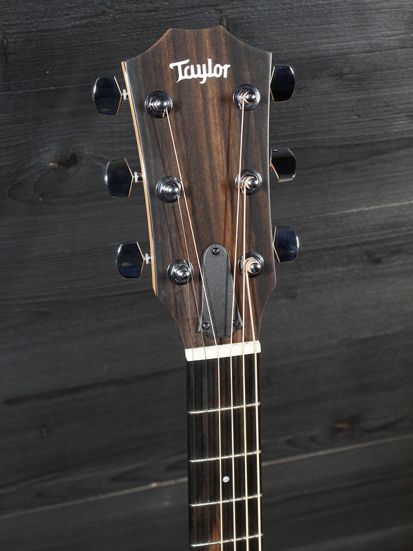 Taylor 212ce Left-Handed Walnut Grand Concert Acoustic-Electric Guitar - Natural