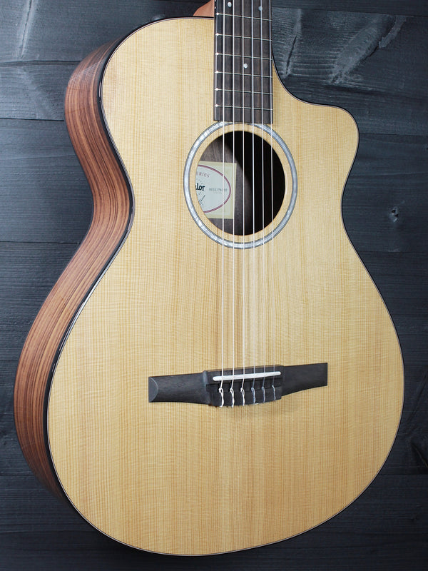 Taylor 212ce-N Plus Rosewood Nylon String Acoustic-Electric Guitar
