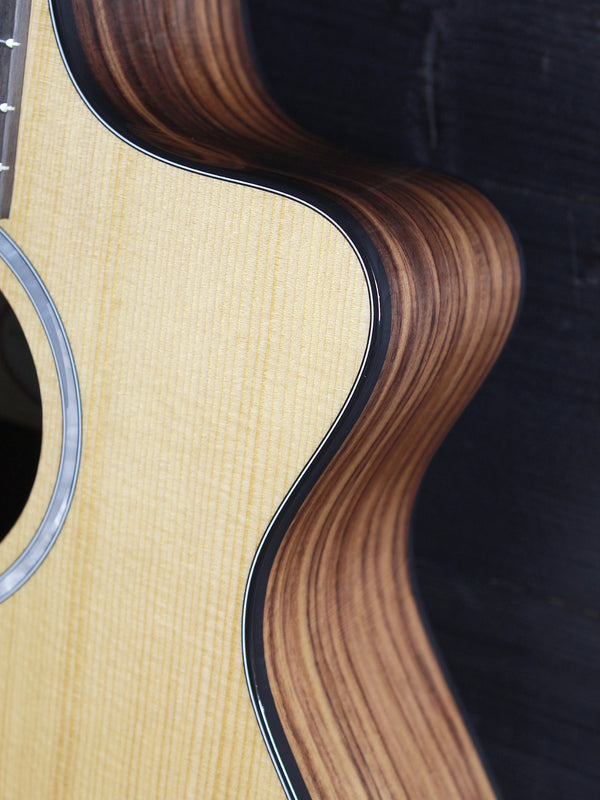 Taylor 212ce-N Plus Rosewood Nylon String Acoustic-Electric Guitar