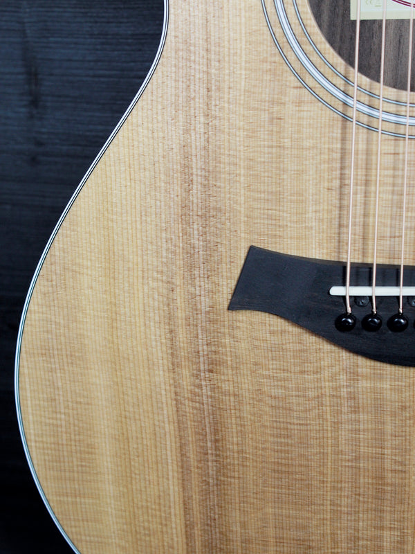 Taylor 212ce Walnut Grand Concert Acoustic-Electric Guitar - Natural Demo Model