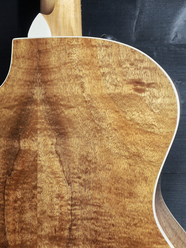 Taylor 214ce K DLX / Koa Deluxe - Torrified Spruce Acoustic-Electric Guitar