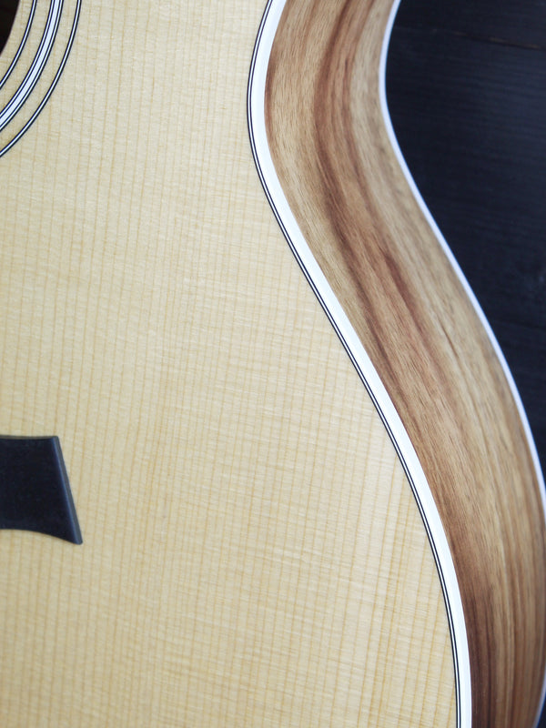 Taylor 214ce-K Left Handed Koa - Demo Model - Grand Auditorium Guitar