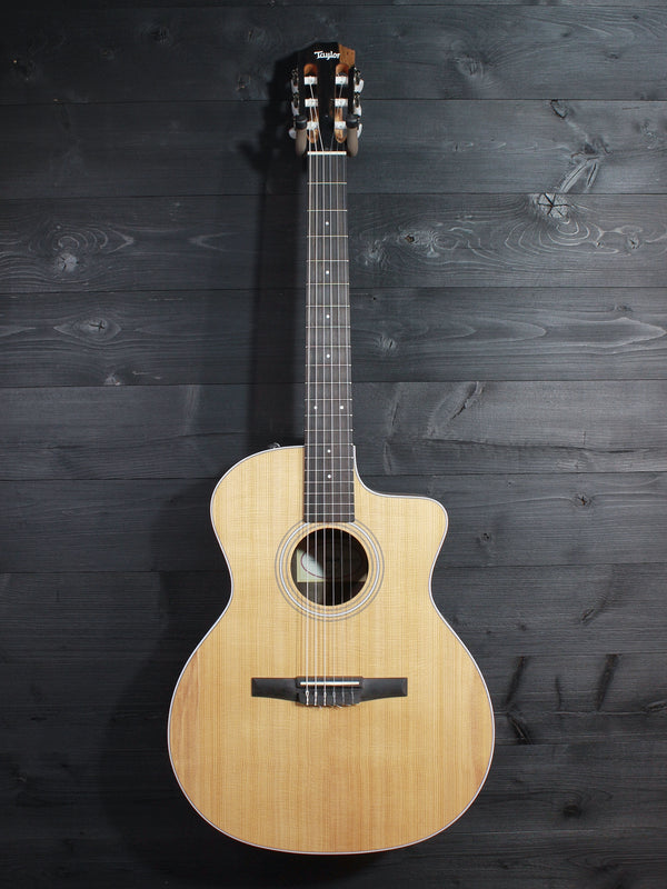 Taylor 214ce-N - Nylon String Walnut Grand Auditorium Acoustic / Electric Guitar