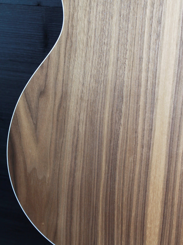 Taylor 214ce-N - Nylon String Walnut Grand Auditorium Acoustic / Electric Guitar