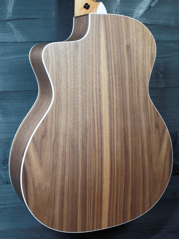Taylor 214ce-N - Nylon String Walnut Grand Auditorium Acoustic / Electric Guitar