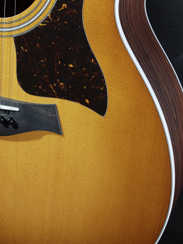 Taylor 214ce Special Edition Honeyburst Rosewood / Spruce Acoustic-Electric Guitar