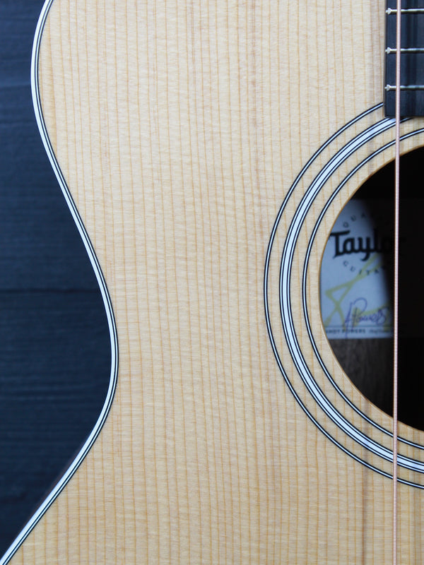 Taylor 214ce Walnut Grand Auditorium ES2 Electronics Acoustic-Electric Guitar