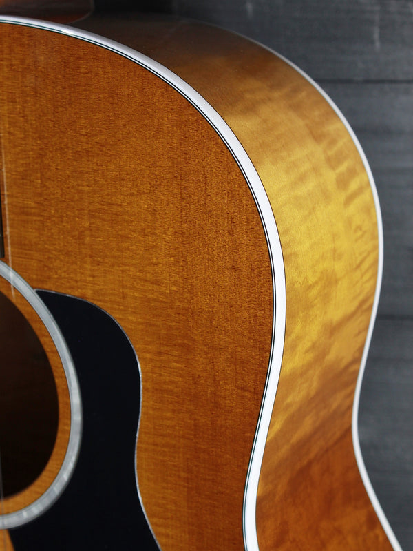 Taylor 217e Plus Special Edition Honeyburst Maple / Torrified Spruce Grand Pacific