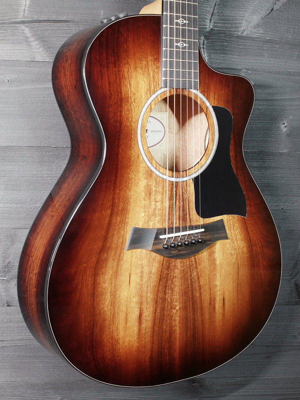 Taylor 222ce K DLX Koa Deluxe Acoustic-Electric Guitar