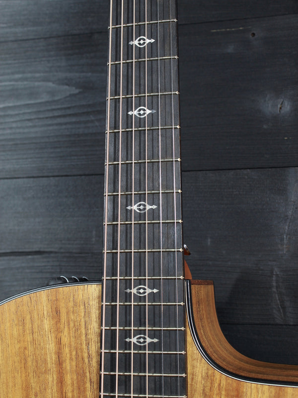 Taylor Custom 224ce K-DLX - Koa Deluxe Natural Matte Finish Acoustic-Electric Guitar