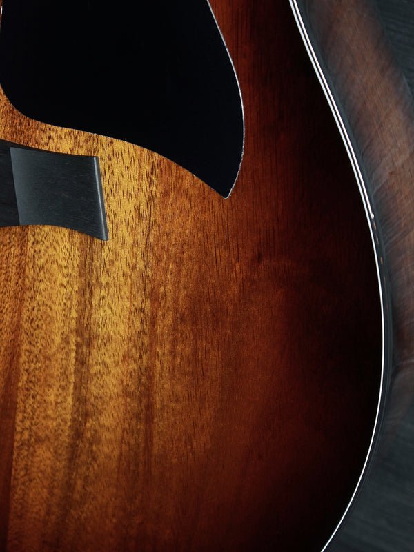 Taylor 224ce K-DLX Koa Deluxe Grand Auditorium Acoustic-Electric Guitar