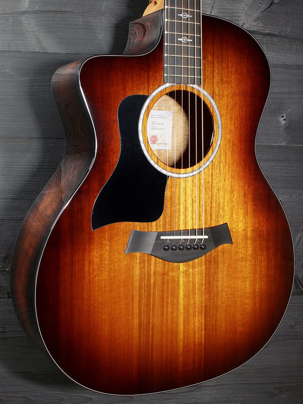 Taylor 224ce K-DLX Left-Handed Koa Deluxe Grand Auditorium Acoustic-Electric Guitar