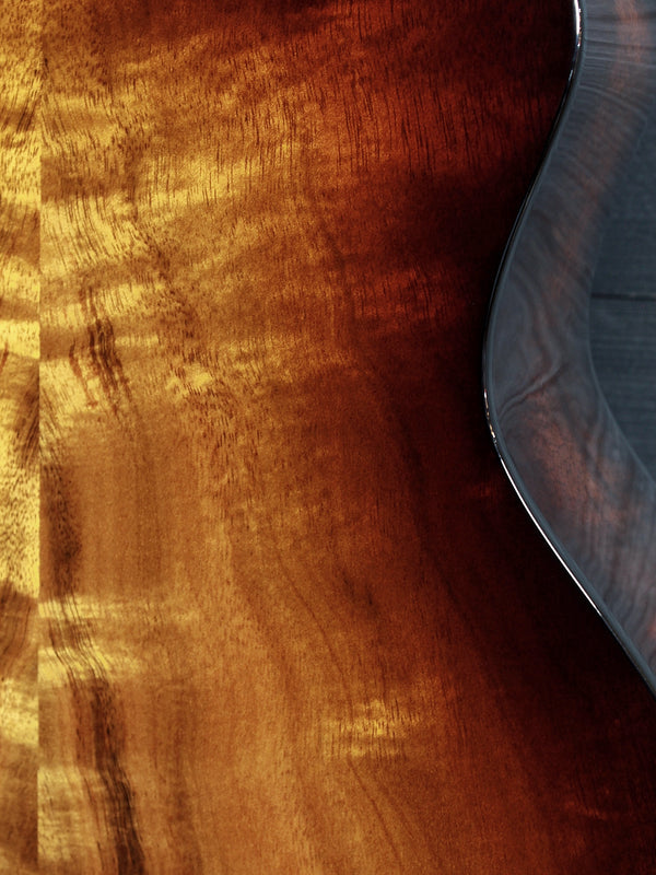 Taylor 224ce K-DLX Left-Handed Koa Deluxe Grand Auditorium Acoustic-Electric Guitar