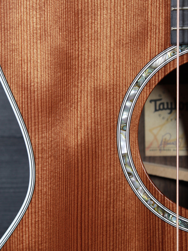 Pre-Owned Taylor 414ce LTD Sinker Redwood / Indian Rosewood Acoustic-Electric Guitar