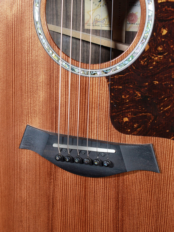 Pre-Owned Taylor 414ce LTD Sinker Redwood / Indian Rosewood Acoustic-Electric Guitar