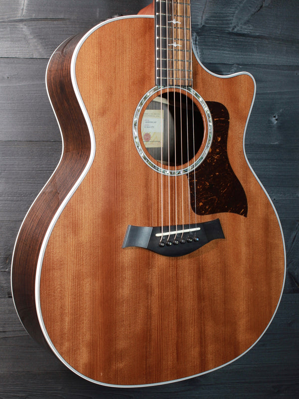Pre-Owned Taylor 414ce LTD Sinker Redwood / Indian Rosewood Acoustic-Electric Guitar
