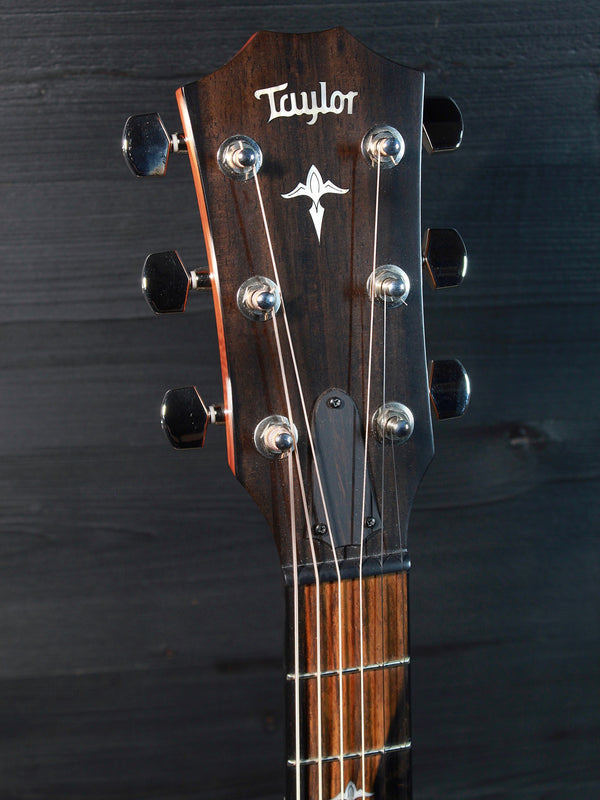 Pre-Owned Taylor 414ce LTD Sinker Redwood / Indian Rosewood Acoustic-Electric Guitar