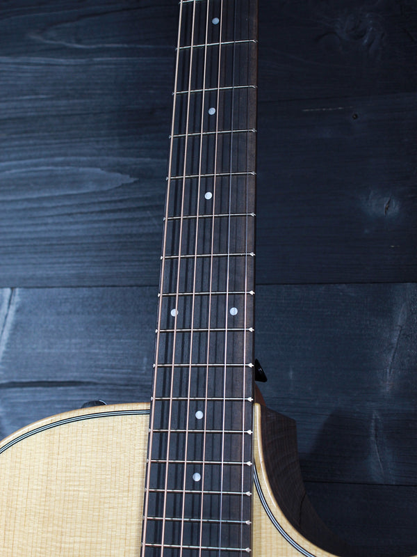 Taylor Guitars 414ce Studio Rosewood / Spruce Natural Acoustic-Electric