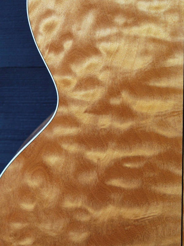 Pre-Owned Taylor Guitars 655e Jumbo Quilted Maple 12-String c.1996