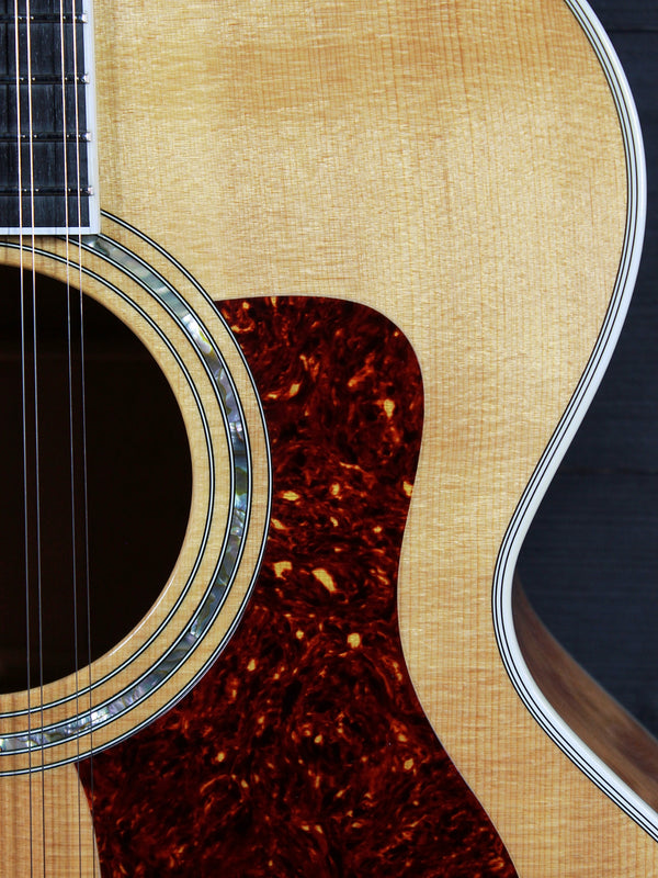 Pre-Owned Taylor Guitars 655e Jumbo Quilted Maple 12-String c.1996