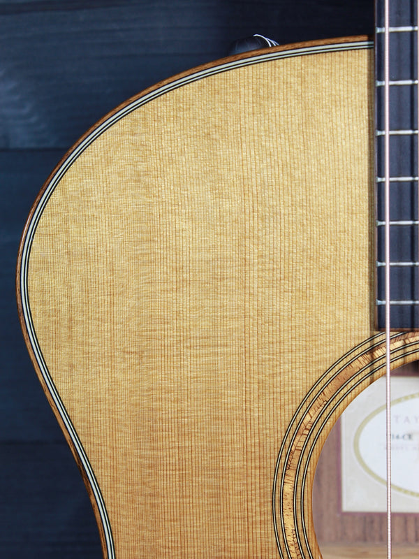 Pre-Owned Taylor 714ce Rosewood / Cedar c.2004 Acoustic-Electric Guitar