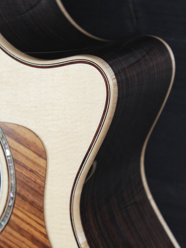 Taylor 812ce 12-Fret Rosewood / Spruce Grand Concert Acoustic-Electric