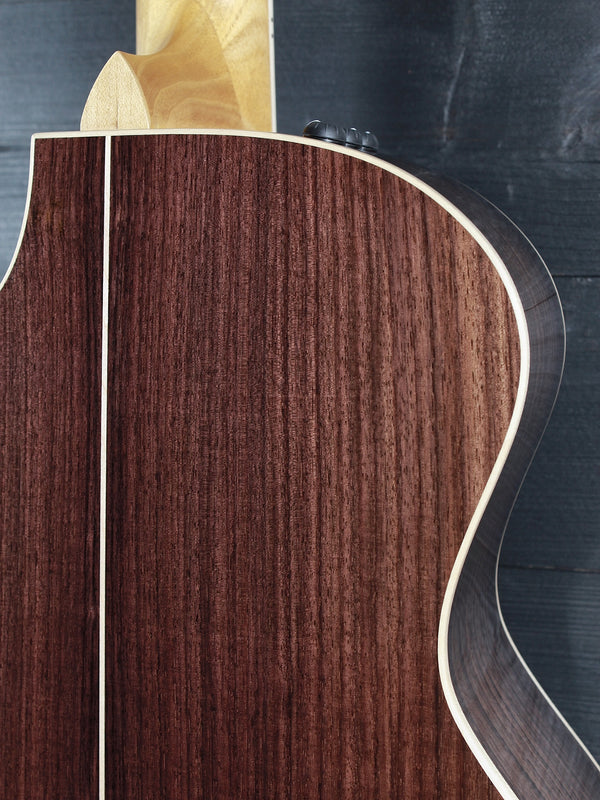 Taylor 814ce-N Nylon String Western Red Cedar Top Acoustic-Electric Guitar