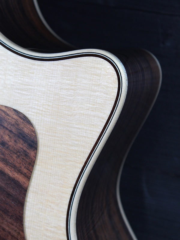 Taylor 814ce Rosewood / Sitka Natural Grand Auditorium Acoustic-Electric