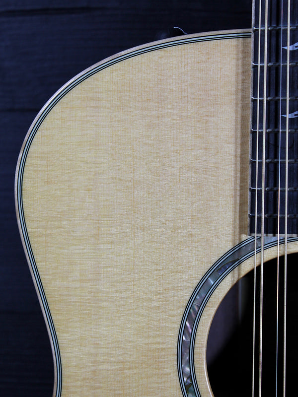 Pre-Owned Taylor 856ce Rosewood 12-String Acoustic-Electric Guitar