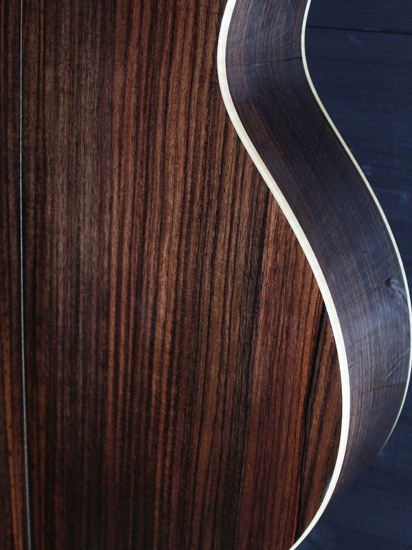 Pre-Owned Taylor 856ce Rosewood 12-String Acoustic-Electric Guitar