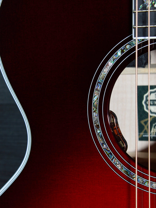 Taylor NAMM Custom Legacy Jumbo C15E - B6043 Maple / Adirondack Cherry Blackburst