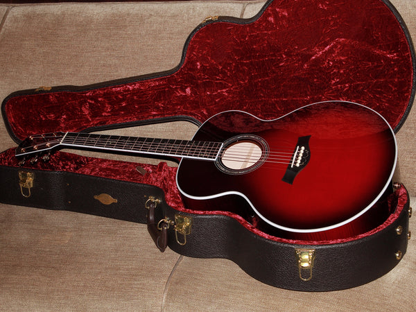 Taylor NAMM Custom Legacy Jumbo C15E - B6043 Maple / Adirondack Cherry Blackburst