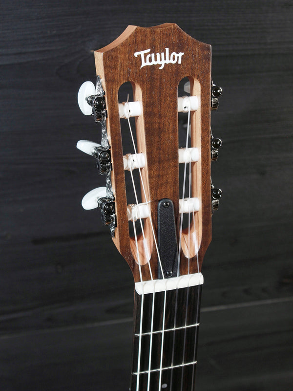 Taylor Academy 12E N / Nylon String Acoustic-Electric Guitar