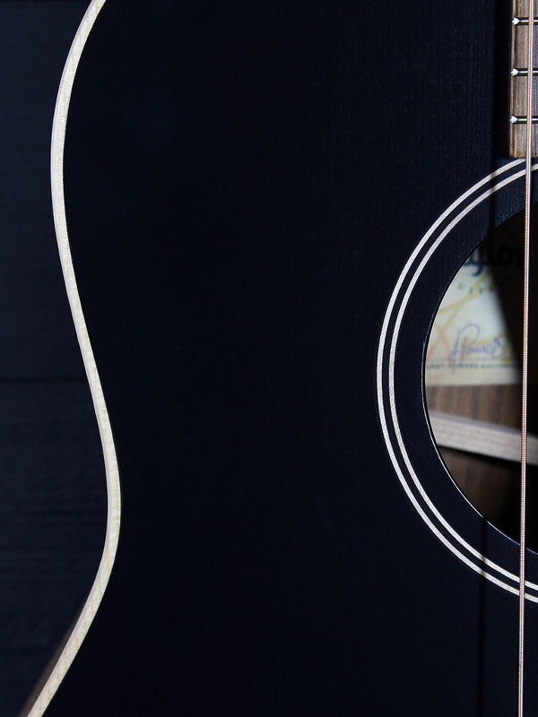 Taylor AD17e Blacktop Ovangkol / Spruce American Dream / Grand Pacific