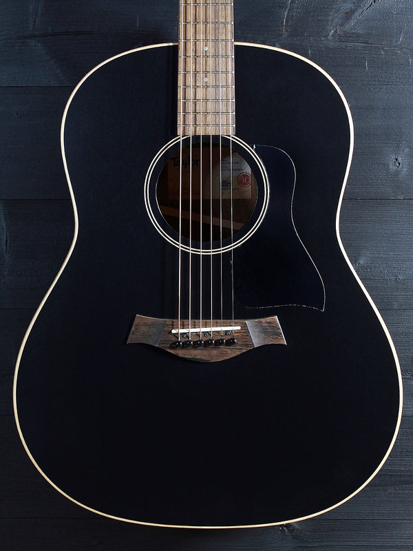 Taylor AD17e Blacktop Ovangkol / Spruce American Dream / Grand Pacific